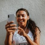 beautiful-calling-cellphone-1574649 beautiful-calling-cellphone-1574649